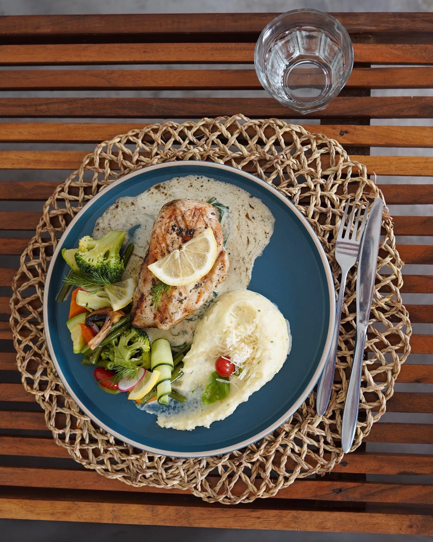Grilled chicken plate