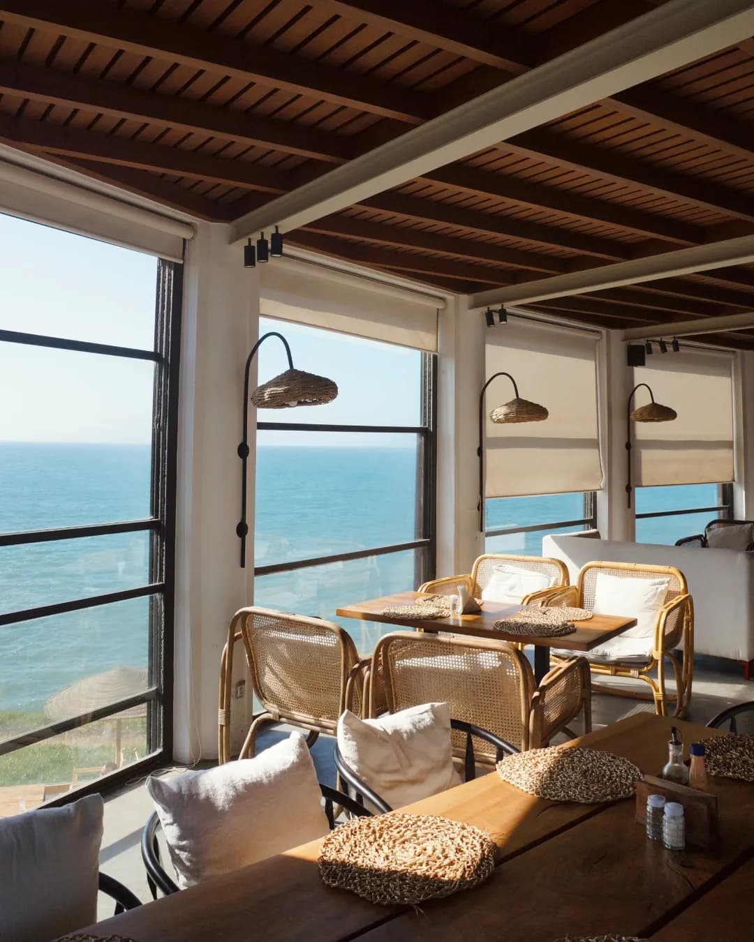 Oceanfront Dining